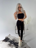Czarny komplet prążkowany Lamanuel top i legginsy modelujące – butik NUVELL PREMIUM